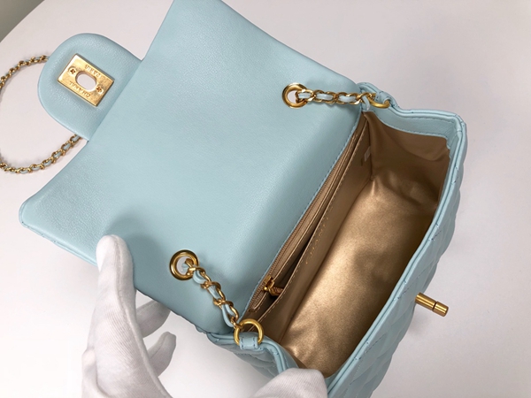 シャネルバッグ全体デザイン